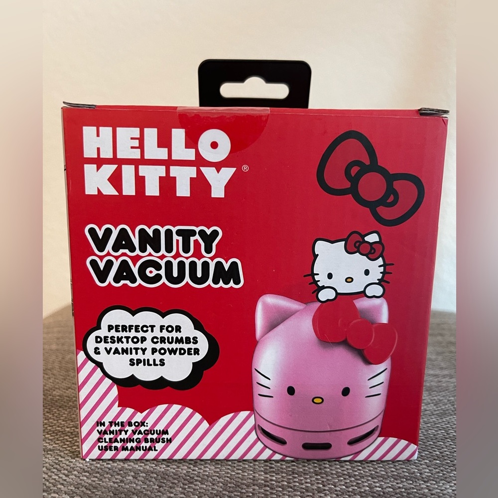 Hello Kitty Vacuum - Picture 2 of 4